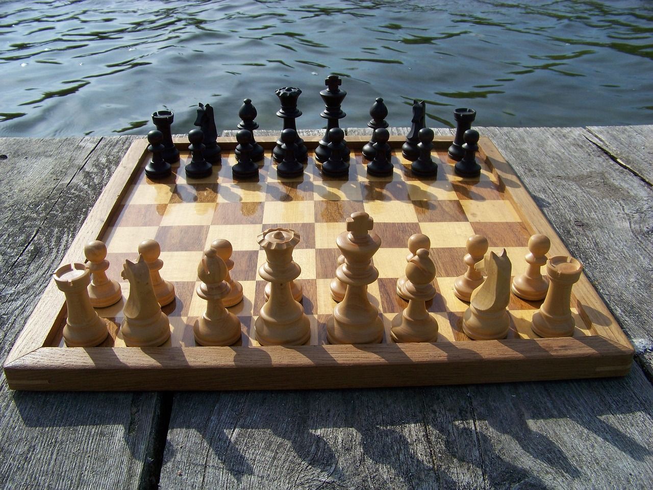 entdecken sie die wichtigsten küchenutensilien und grundlagen für eine gut ausgestattete küche. tipps, tricks und empfehlungen für einsteiger und hobbyköche.