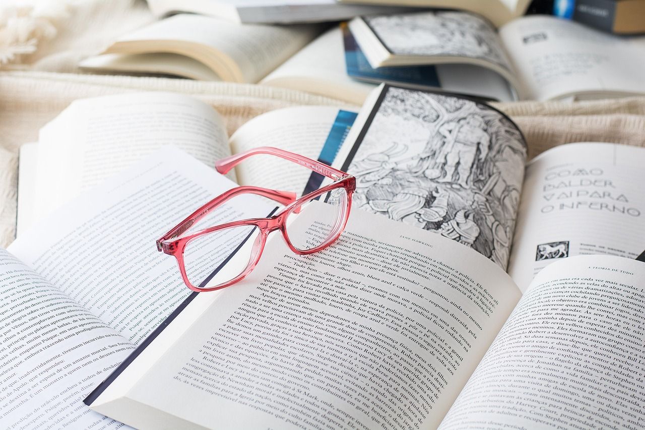 entdecken sie die besten must-read-bücher für jeden bücherliebhaber. unsere auswahl enthält klassiker und moderne bestseller, die sie nicht verpassen sollten.