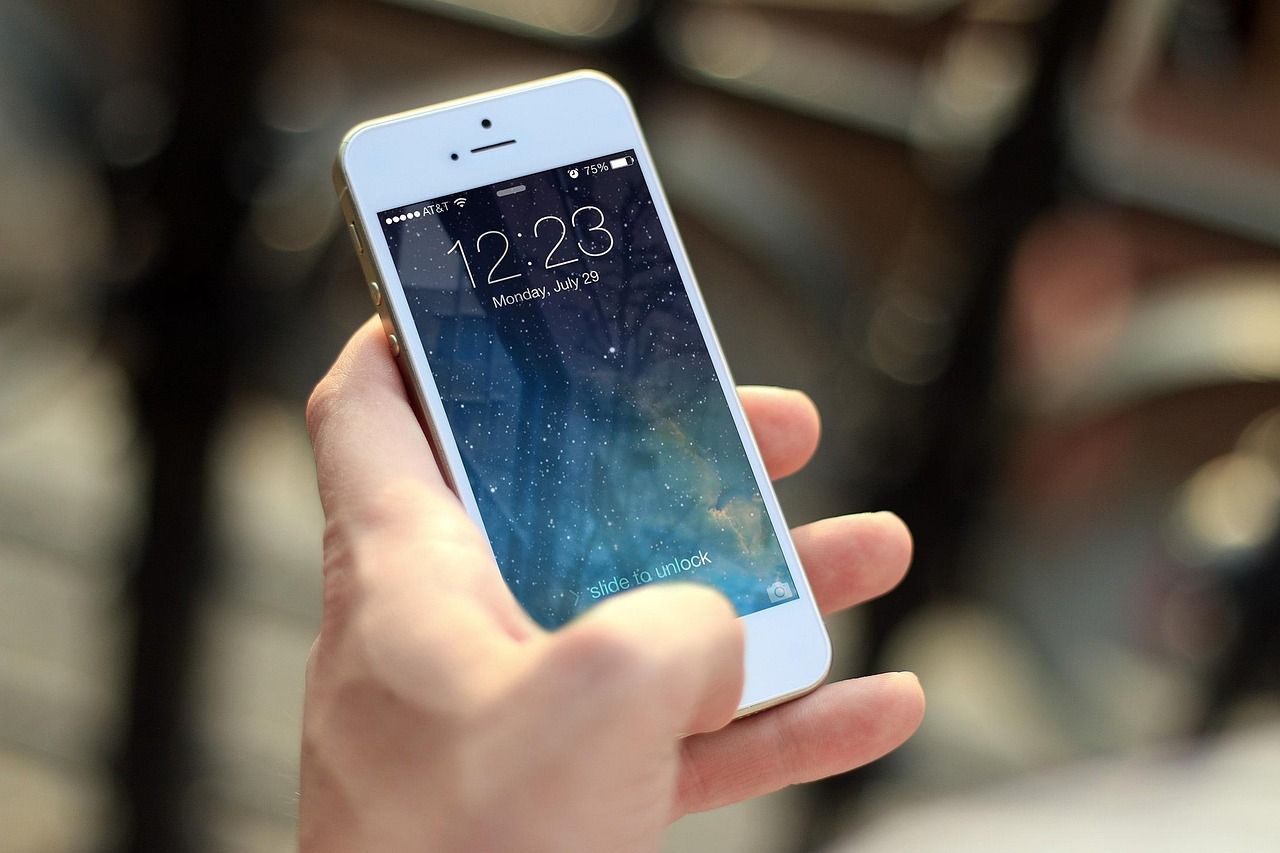 entdecken sie die besten smartphone apps für alltag, arbeit und unterhaltung. vergleichen sie funktionen, bewertungen und finden sie die passende app für ihre bedürfnisse.