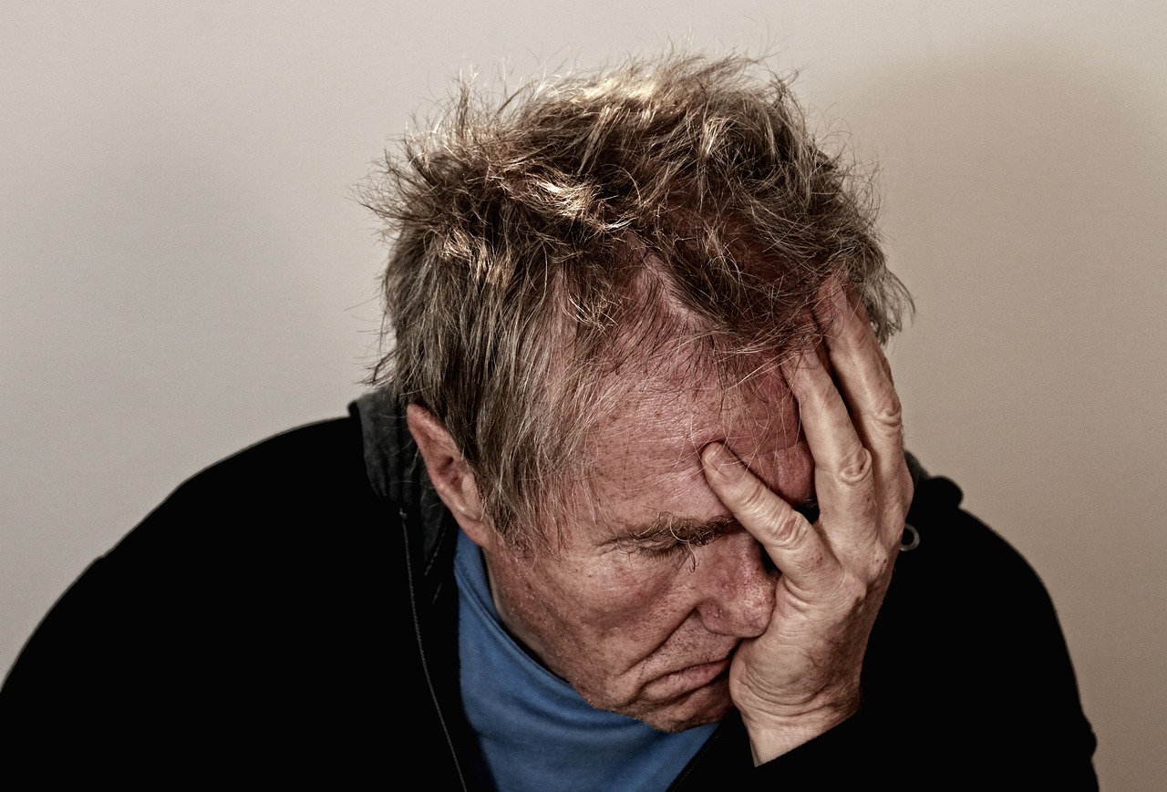 erfahren sie alles wichtige über burnout: ursachen, symptome, prävention und effektive behandlungsmöglichkeiten für ein gesundes gleichgewicht zwischen arbeit und leben.